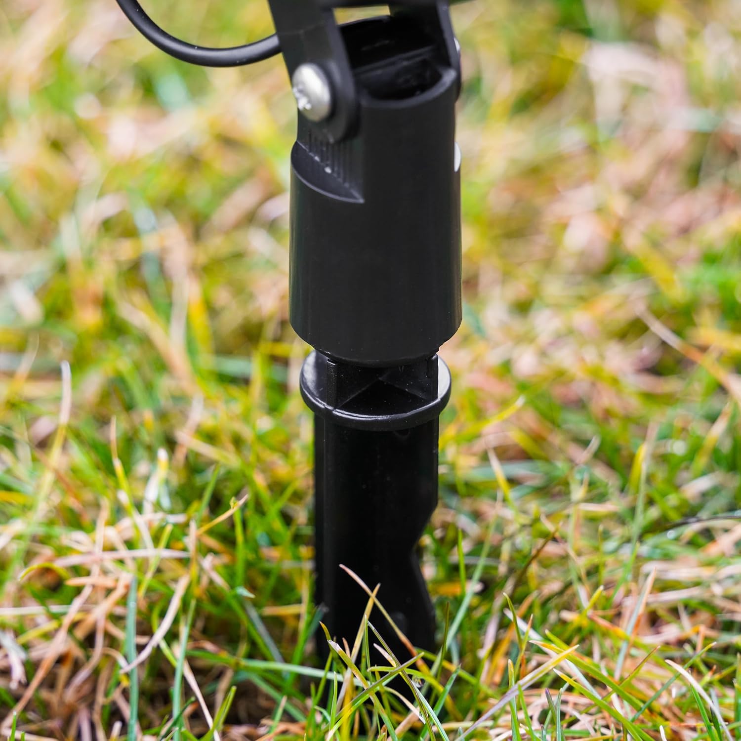 Esotec Solar Bodenstrahler Gartenstrahler Spoti 30, Außenbeleuchtung, 3000K warmweiß, 30lm, 40Std Leuchtzeit, Li-Ion Akku Solarlampen für außen winterfest 102548 — Ansicht 5