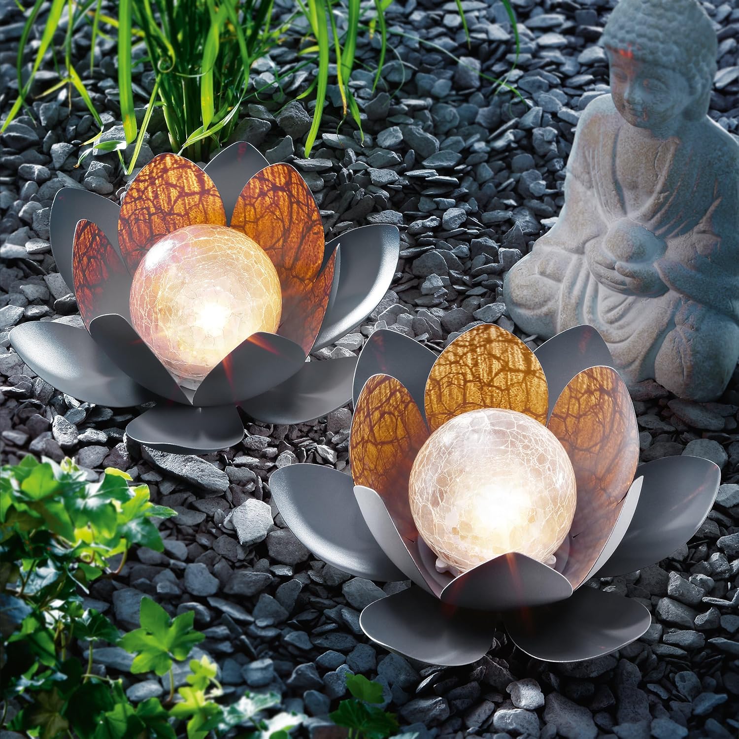 Esotec Solar Dekoleuchte Lotusblüte, 2er Set, Echtglas Crackle Bruchglas, Solarkugel, Solarleuchte, Gartenliebhaber Geschenk, Gartenkugel, 2700K warmweiß, Metallblätter, IP44, außen, outdoor, 102087 — Ansicht 2