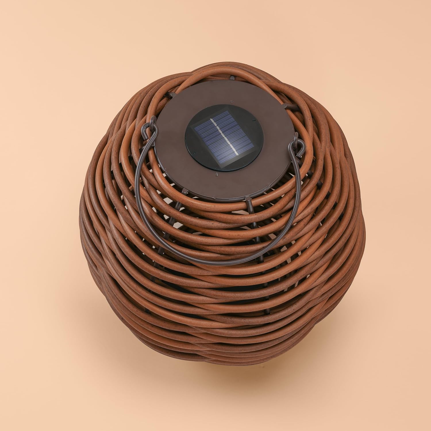 Esotec Solar Rattanleuchte Victoria 30, Polyrattan, USB-C Ladeanschluss, CCT Funktion, 3 Lichtfarben, Akku, Metallgestell, IP44, Solarleuchte Rattan, wetterfest, outdoor, außen, 102278 — Ansicht 6