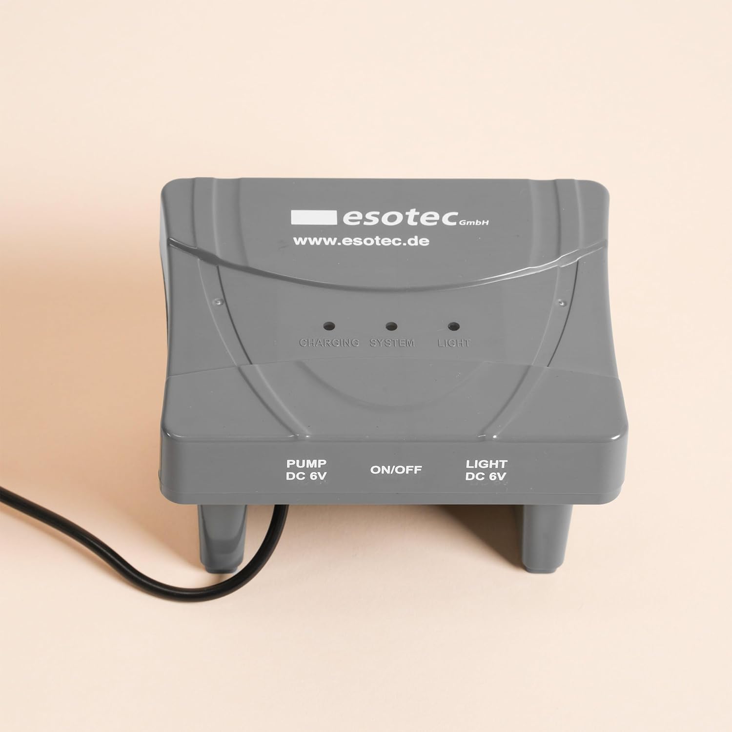 esotec Solar Teichbelüfter Set 8/200, 6,4V/DC Belüfterpumpe, LiFePO4 Akku, Teichbelüftung, Sauerstoffpumpe 200l/h Luftleistung, Solarpanel 8W, Erdspieß 101878 — Ansicht 6