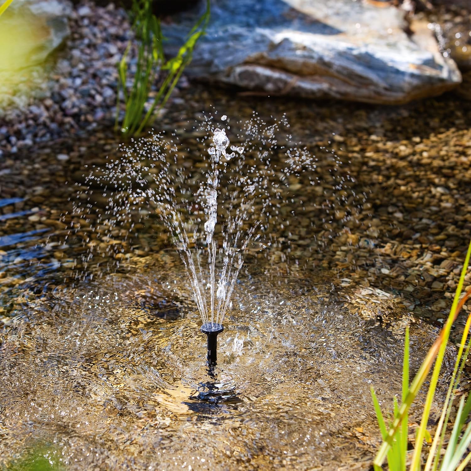 esotec Solar Teichpumpen Set RIMINI PLUS 3,5/175, Pumpensystem, Akkubox Pumpe Solarmodul, Wasserspiel, Springbrunnen, Solarbrunnen Gartenteich, Springbrunnenpumpe, 0,6m 175l/h 101709 — Ansicht 4