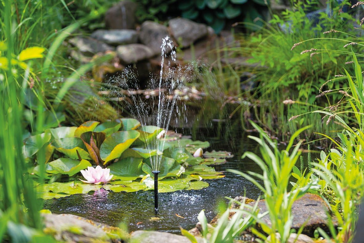esotec Solar Teichpumpenset 3,5/300 – Solar Teichpumpe mit Solarmodul 3,5Wp, 300 l/h, Solar Tauchpumpe mit Trockenlaufschutz, 4 Fontänenaufsätze & Steigrohre, für Gartenteich Springbrunnen 101769 — Ansicht 6