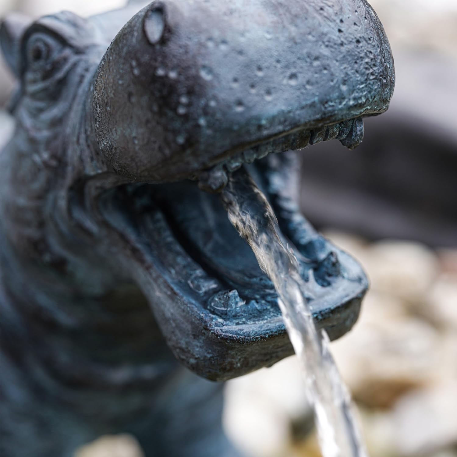 Esotec Solar Wasserspeier Set Hippo Nilpferd, Solarpumpe, Teichfigur Gartenfigur Gartenstatue, Tauchpumpe, Gartenbrunnen, Springbrunnen für außen Outdoor, Vogeltränke H=20cm 101658 — Ansicht 5
