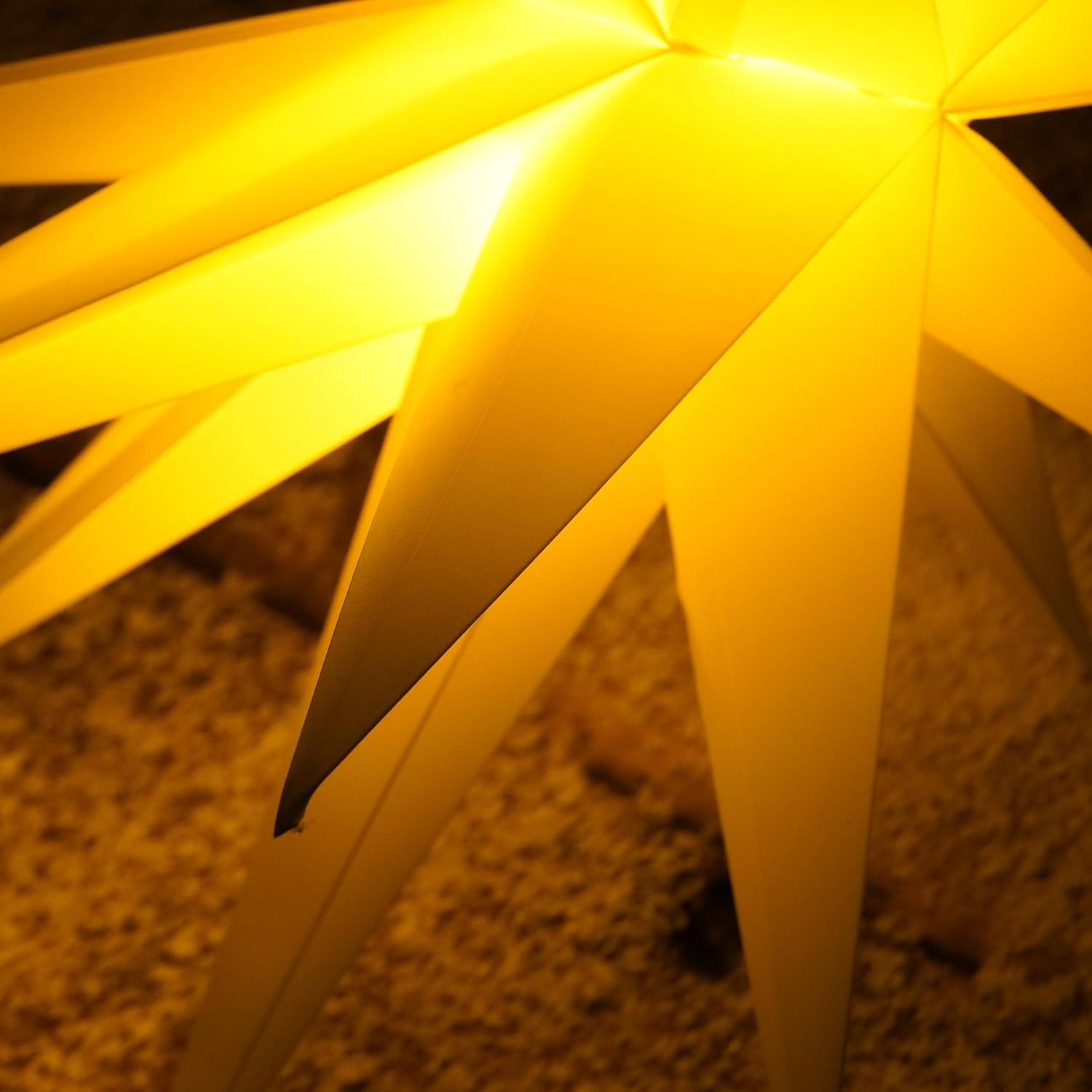 Esotec Solar Weihnachtsdeko outdoor LED Weihnachtssterne beleuchtet outdoor, Ø57cm+Ø35cm, Leuchtsterne mit Aufhängung, 2 Lichtfarben warmweiß + bernsteinfarben LED Stern 103428 — Ansicht 4