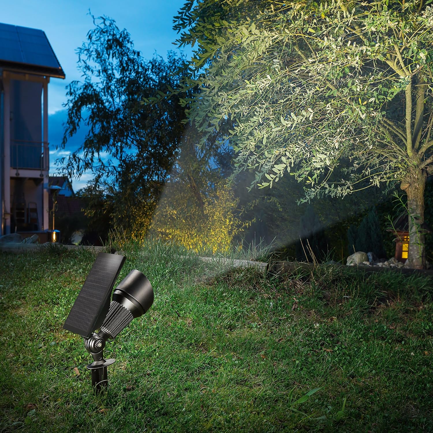 esotec Solarstrahler Super Spot pro, Duo Color, Lichtfarbe wählbar 6500K 2800K, LiFePo4 Akku, LED Solarspot, Bodenstrahler, Solarleuchte, Gartenteichzubehör, Erdspieß, IP44, wetterfest, außen, 102546 — Ansicht 5